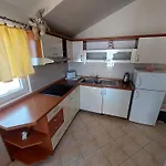 Primo Lusic 아파트 프리모스턴