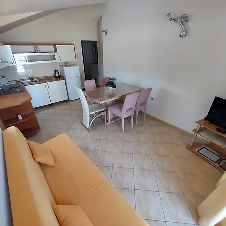 Primo Lusic * Primošten