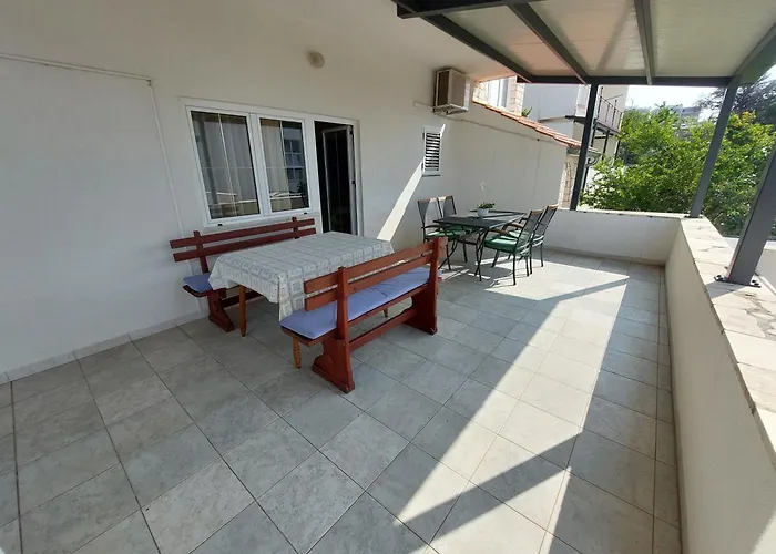 Primo Lusic Apartamento Primošten